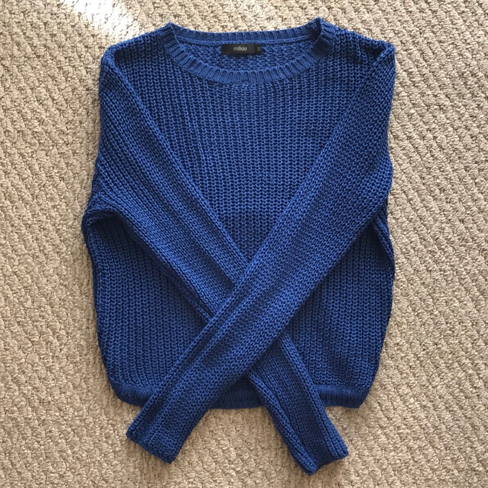 Vibrant Blue Short Knit Sweater